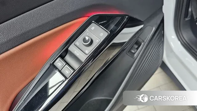 Volkswagen ID.4 2022 Белый из Кореи, фото 6