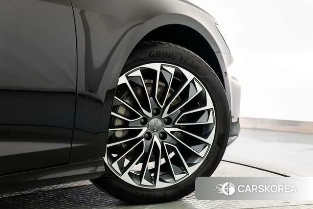 Audi A6L 2022 Черный из Китая, фото 6