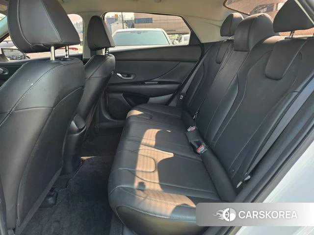 Hyundai Avante (CN7) 2022 Белый из Кореи, фото 6