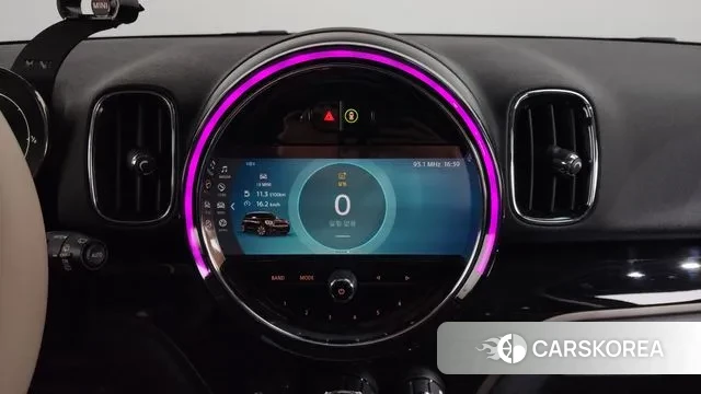 Mini Cooper Countryman 2022 Серебристо-серый из Кореи, фото 6