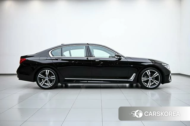 BMW 7 series id 4210192 из Китая 6