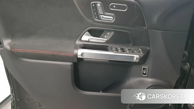 Mercedes-Benz GLB-Class X247 2025 Черный из Кореи, фото 6