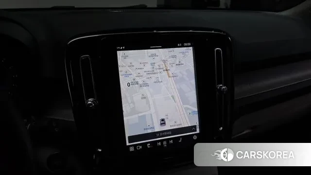 Volvo XC40 2023 Белый из Кореи, фото 6