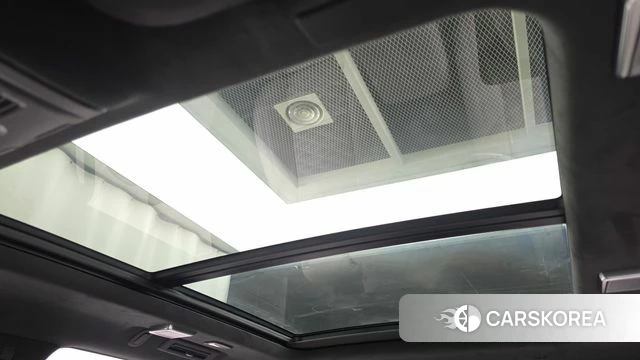 Cadillac Escalade 5th Generation 2025 Черный из Кореи, фото 6