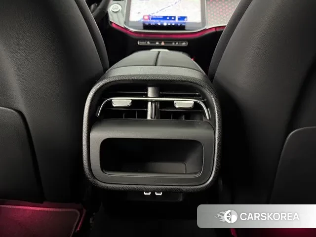 Mercedes-Benz E-Class W214 2024 Белый из Кореи, фото 6