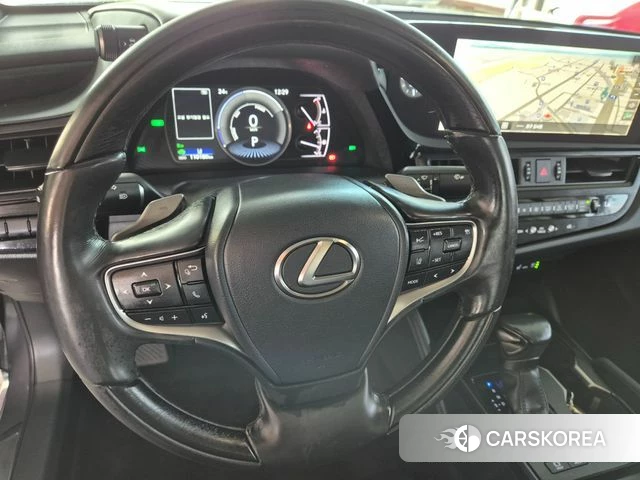 Lexus ES300h 7th generation 2023 Серый из Кореи, фото 6