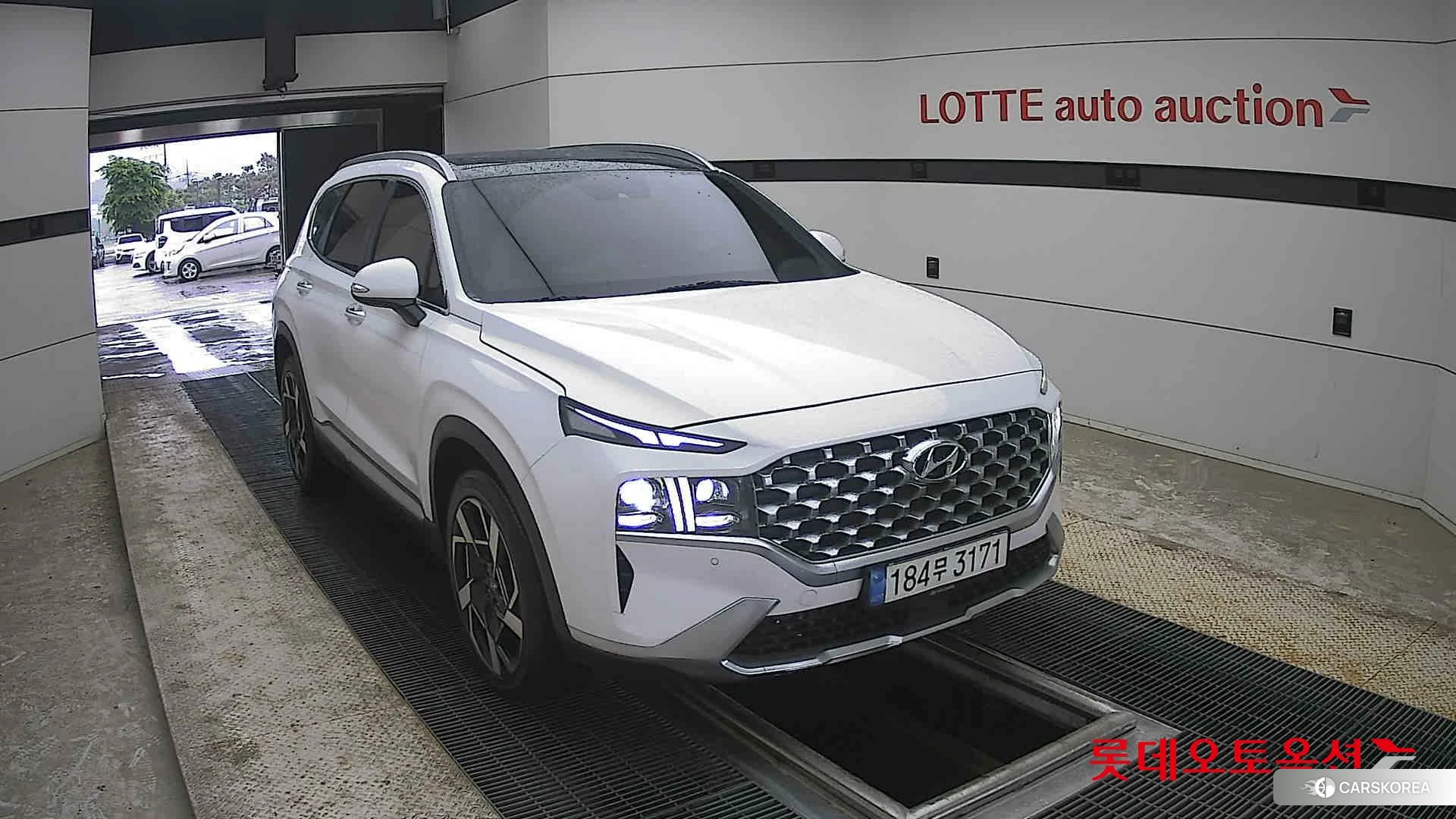 Hyundai Santa Fe 2021 Белый из Кореи, фото 6