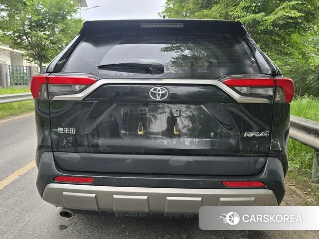 Toyota RAV4 Rongfang 2025 Черный из Китая, фото 6
