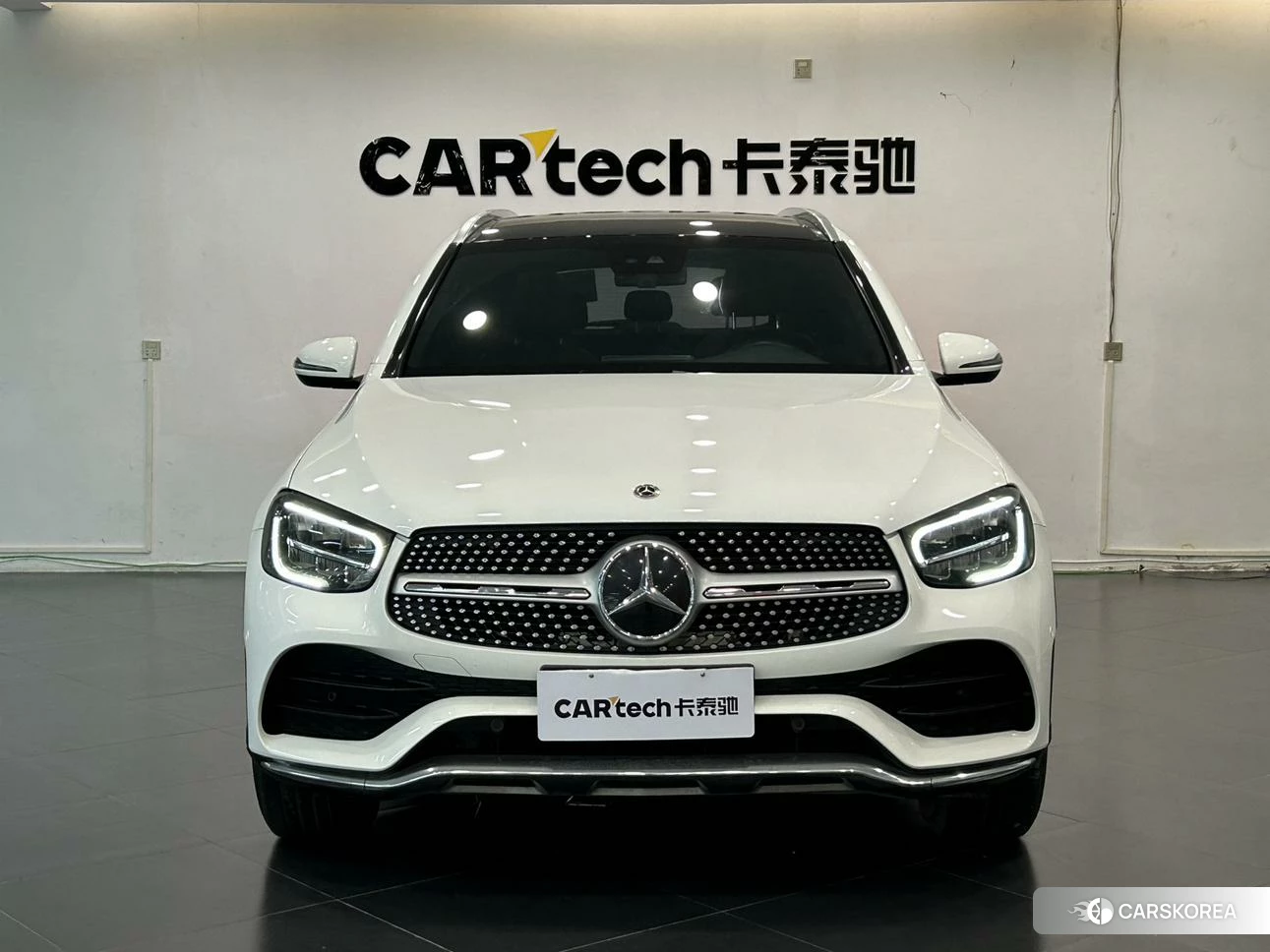 Mercedes-Benz GLC 2020 Белый из Китая, фото 6