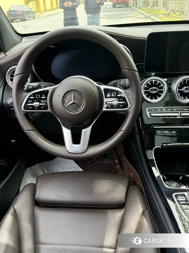 Mercedes-Benz GLC 2021 Черный из Китая, фото 6