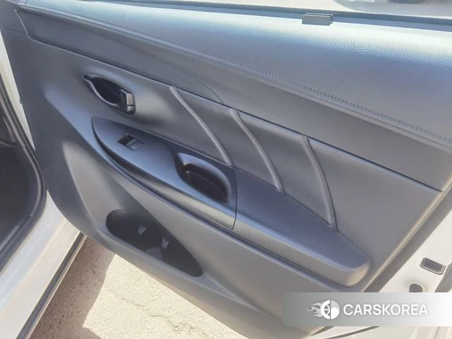 Toyota YARIS L Zhixuan 2021 Белый из Китая, фото 6