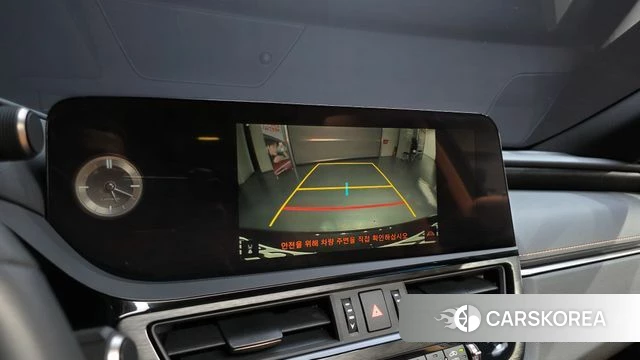 Lexus ES300h 7th generation 2023 Черный из Кореи, фото 6