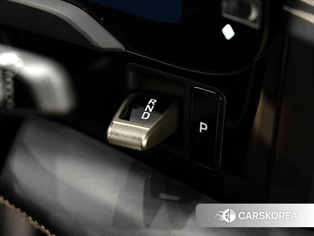 Porsche Taycan 2025 Цвет тростника из Кореи, фото 6
