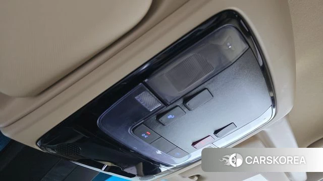 Hyundai Staria 2025 Серебристо-серый из Кореи, фото 6