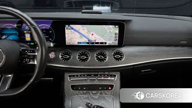 Mercedes-Benz E-Class W213 2021 Черный из Кореи, фото 6