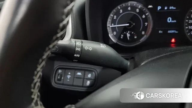 Hyundai Venue 2021 Белый из Кореи, фото 6