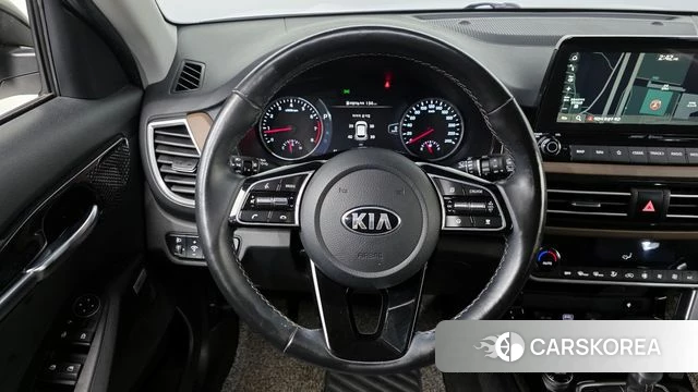 Kia Seltos 2021 Белый из Кореи, фото 6