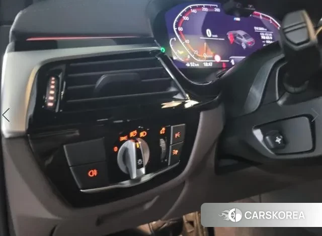 BMW 5 Series (G30) 2022 Белый из Кореи, фото 6