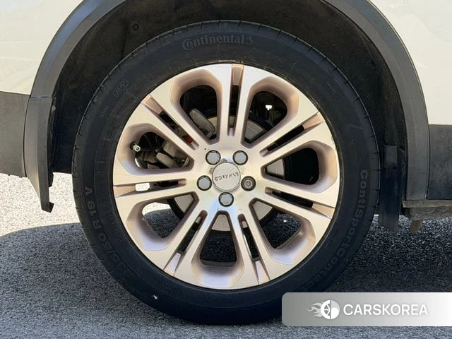 Lynk 01 2018 Белый из Китая, фото 6