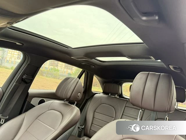 Mercedes-Benz GLC 2021 Черный из Китая, фото 6