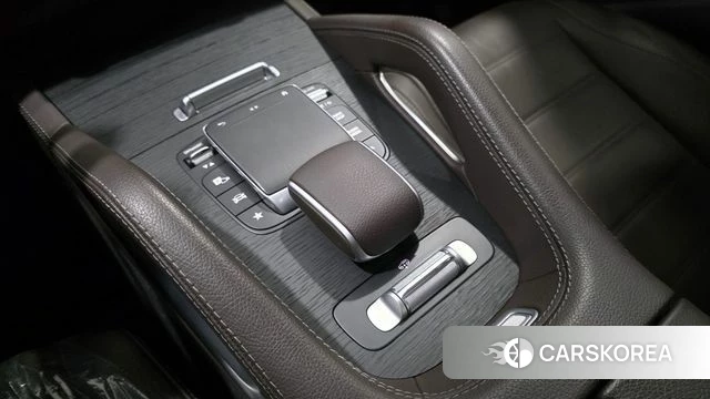 Mercedes-Benz GLE-Class W167 2023 Белый из Кореи, фото 6