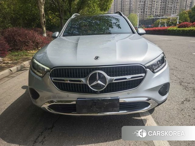 Mercedes-Benz GLC 2024 Серебристо-серый из Китая, фото 6