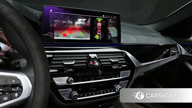 BMW 5 Series (G30) 2021 Белый из Кореи, фото 6