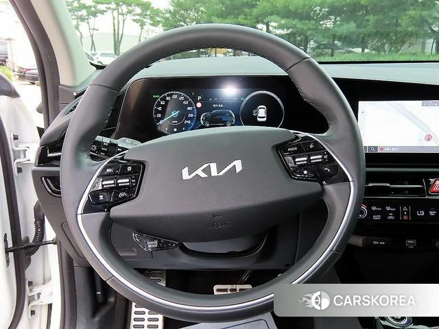 Kia Di Ol Nu Niro 2022 Белый из Кореи, фото 6