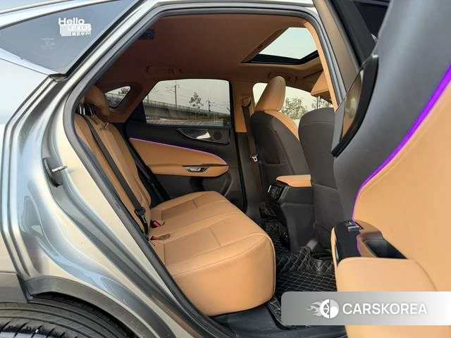 Lexus NX 2022 Серебристо-серый из Китая, фото 6