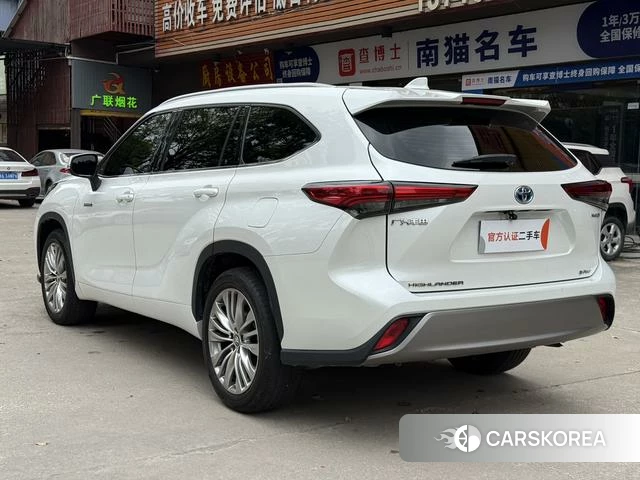 Toyota Highlander 2024 Белый из Китая, фото 6
