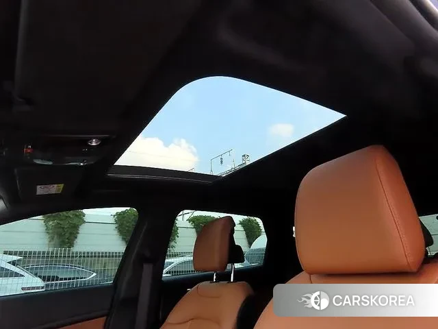 Kia Sportage 5th Generation Hybrid 2024 Черный из Кореи, фото 6