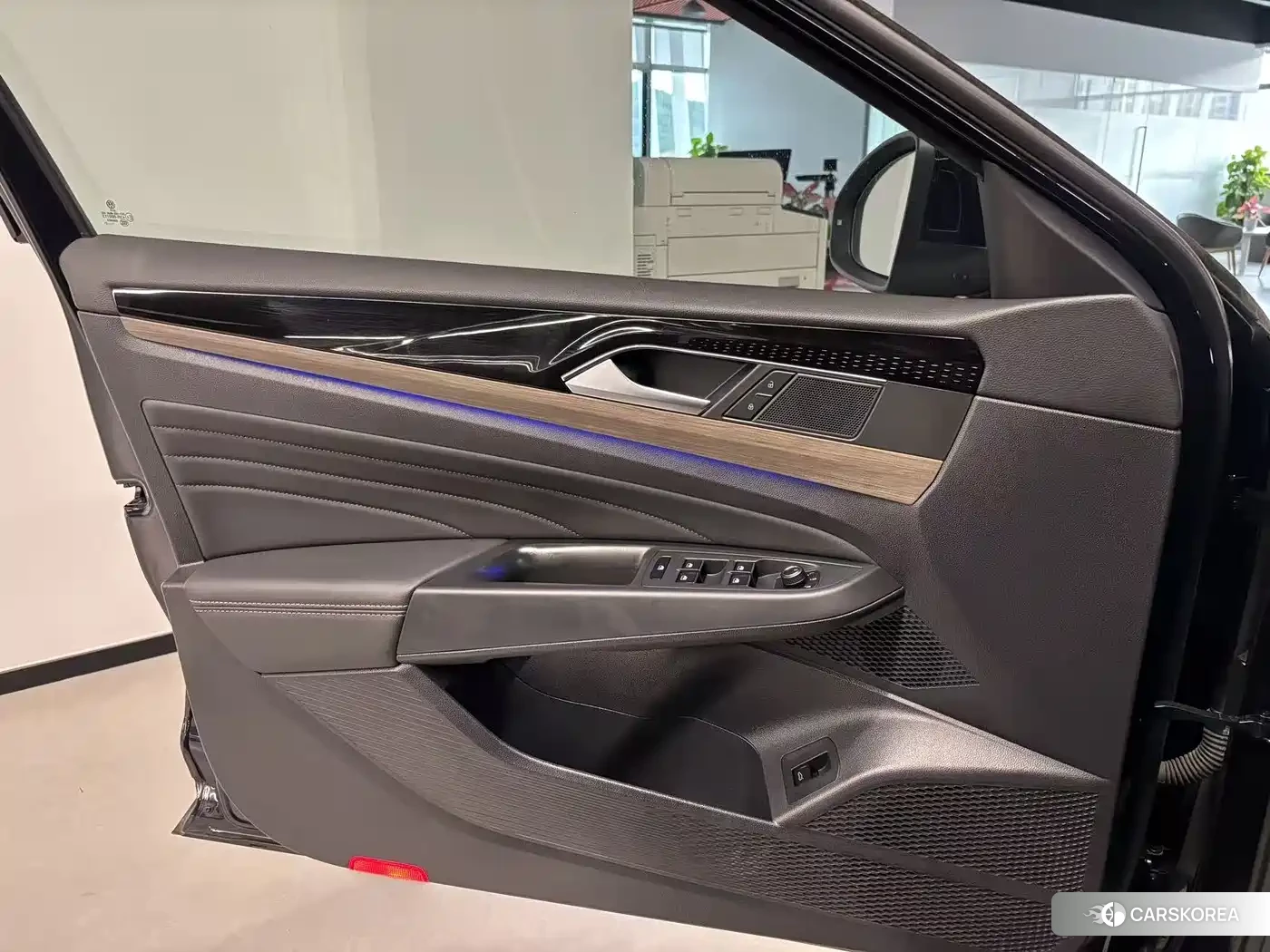 Volkswagen Passat 2021 Черный из Китая, фото 6