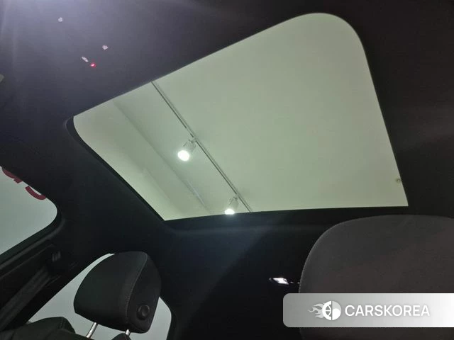 Audi Q3 (F3) 2020 Белый из Кореи, фото 6