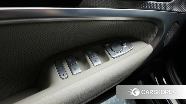 Genesis The New G70 2023 Черный из Кореи, фото 6