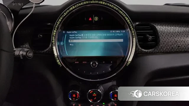 Mini Cooper Electric 2022 Серебряный из Кореи, фото 6