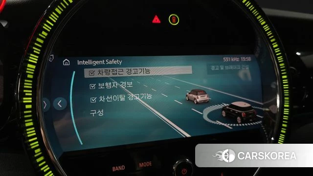 Mini Cooper 2023 Коричневый из Кореи, фото 6