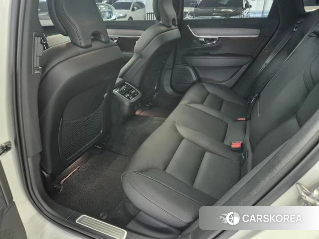 Volvo V90 Cross-Country 2025 Белый из Кореи, фото 6