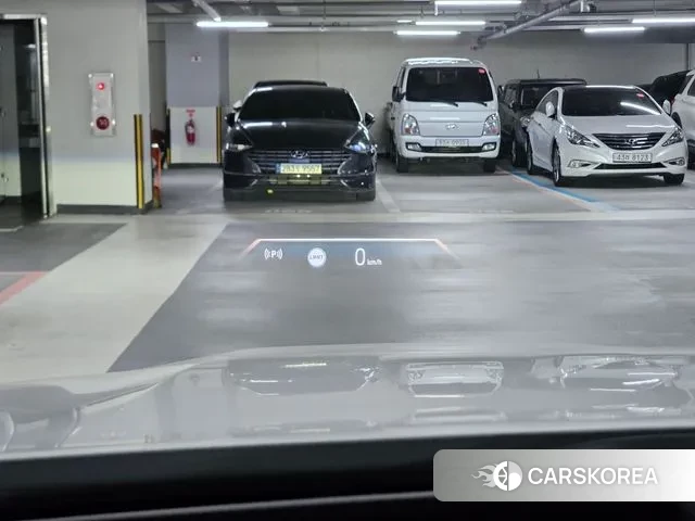 BMW 5 Series (G60) 2025 Белый из Кореи, фото 6