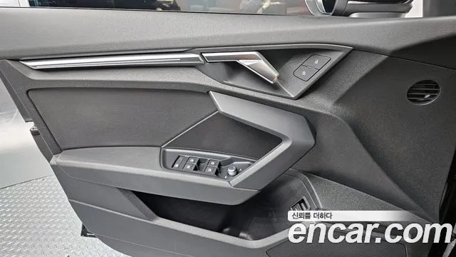 Audi A3 (8Y) 2023 Черный из Кореи, фото 6