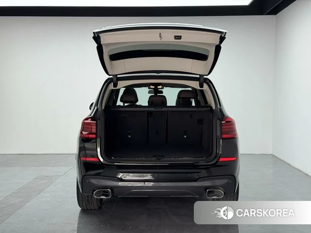 BMW X3 2021 Черный из Китая, фото 6