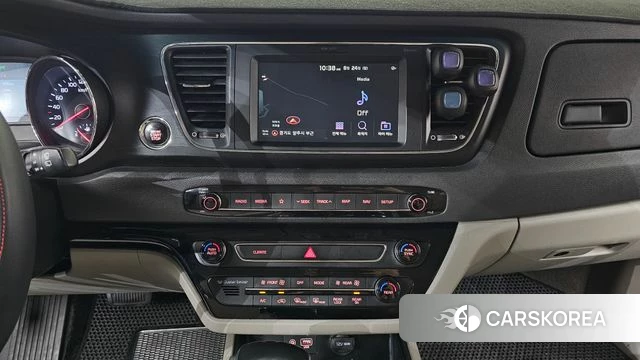 Kia The New Carnival 2018 Черный из Кореи, фото 6