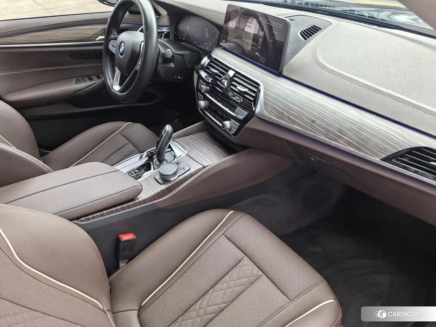 BMW 5 series 2021 Черный из Китая, фото 6