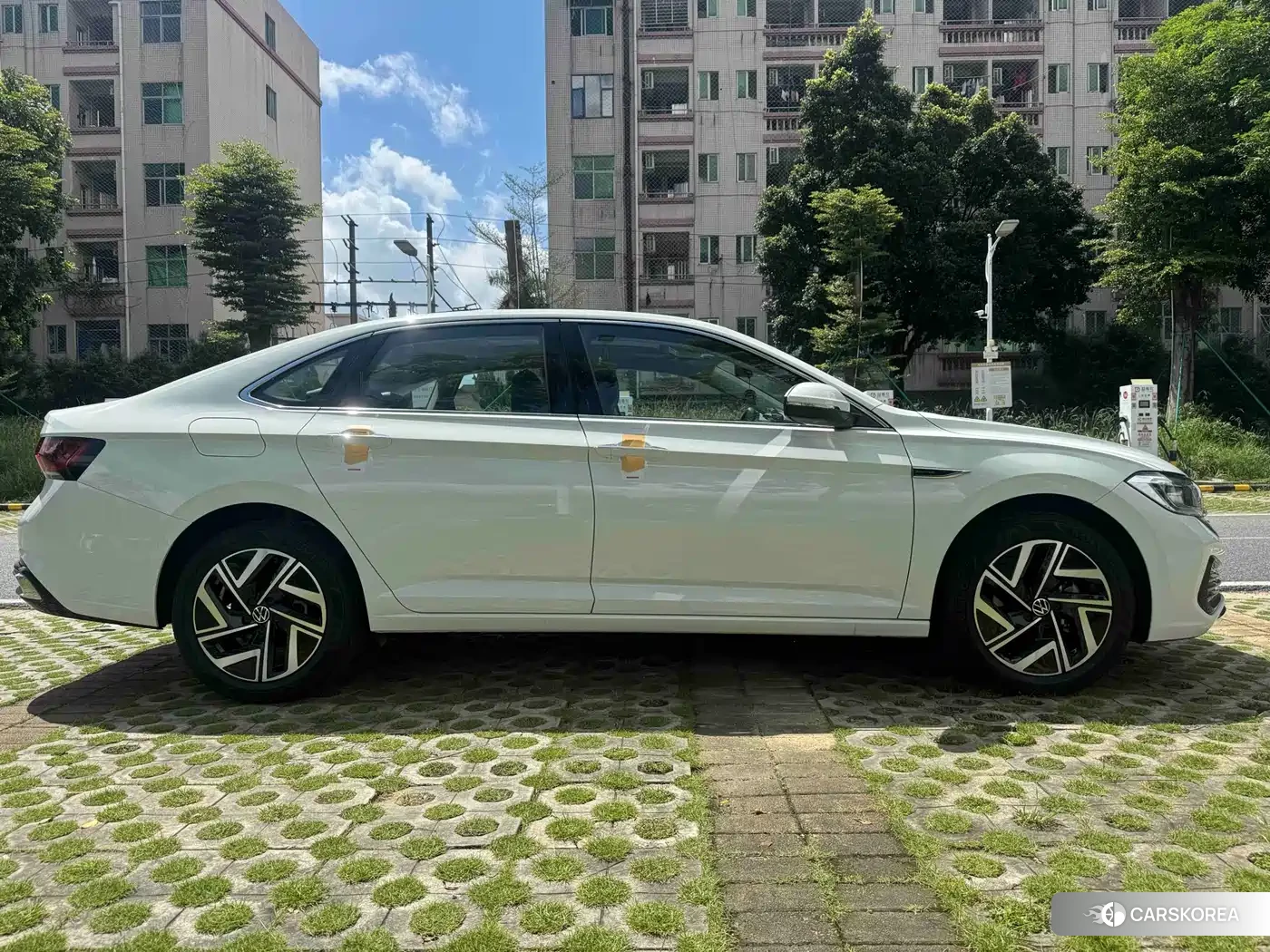 Volkswagen Sagitar 2024 Белый из Китая, фото 6