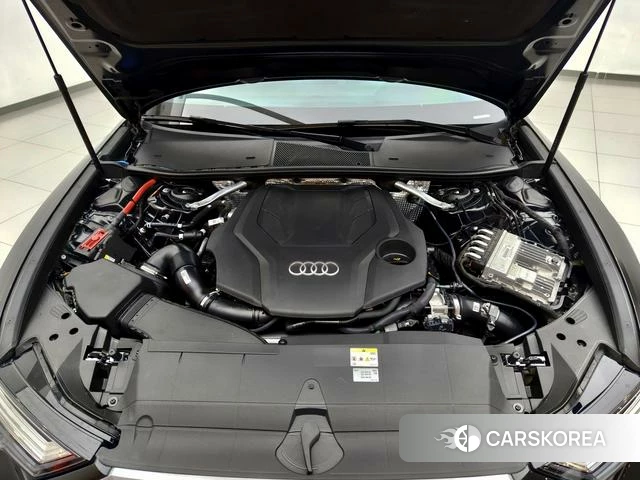 Audi A6 (import) 2024 Черный из Китая, фото 6