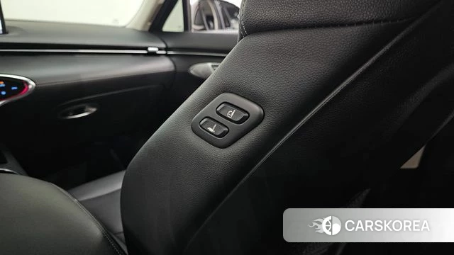 Genesis GV70 2022 Черный из Кореи, фото 6