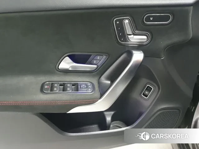 Mercedes-Benz A-Class W177 2020 Серый из Кореи, фото 6