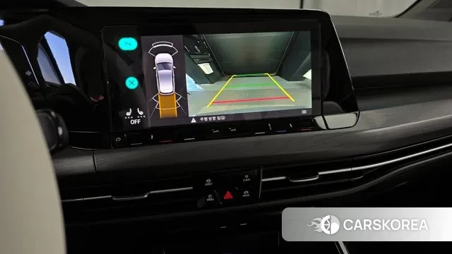 Volkswagen Golf 8th Generation 2023 Серебряный из Кореи, фото 6