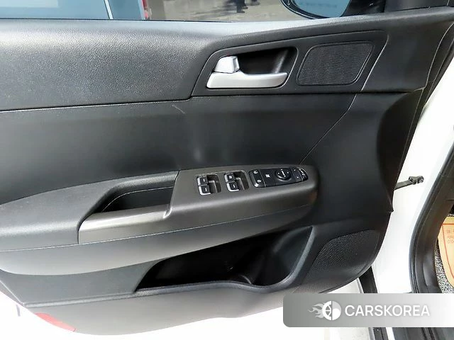 Kia Sportage The Bold 2019 Белый из Кореи, фото 6