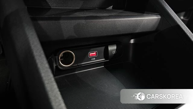 Kia The New K3 2nd generation 2021 Серебристо-серый из Кореи, фото 6