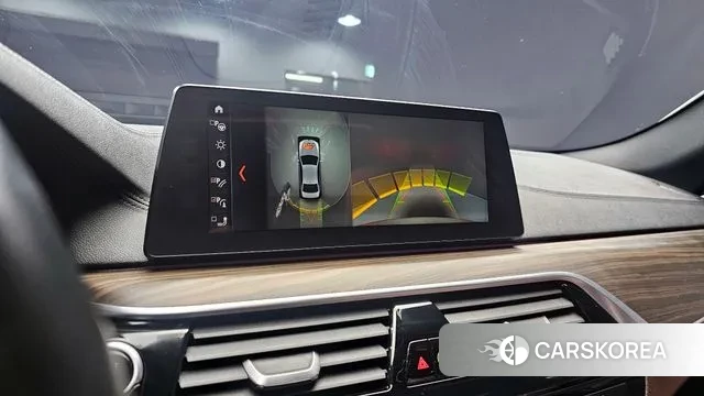 BMW 5 Series (G30) 2018 Белый из Кореи, фото 6